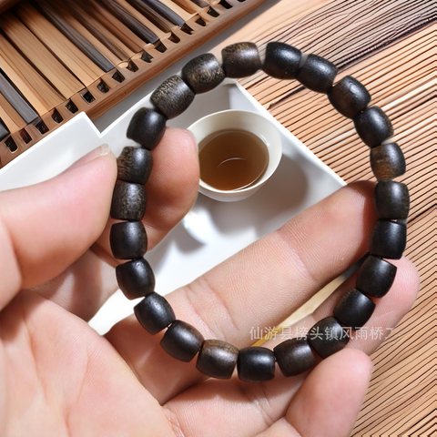Agarwood Black Qinan High Oil Submerged High Quality Wooden Agarwood Bracelet 108 Buddha Beads Barrel Beads Hand Jewelry m3331277
