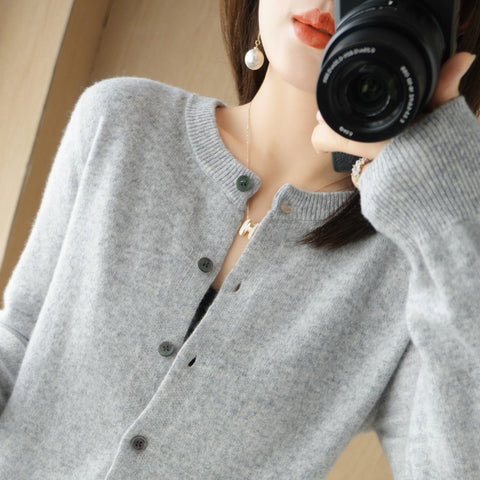 Knitted cardigan early spring crew neck sweater women's long-sleeved solid color versatile jacket women's m301748