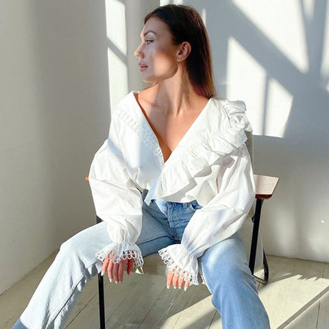 Autumn women's clothing European and American shirts, sexy deep V-neck fungus edge long-sleeved temperament fashionable splicing lace shirt m301823