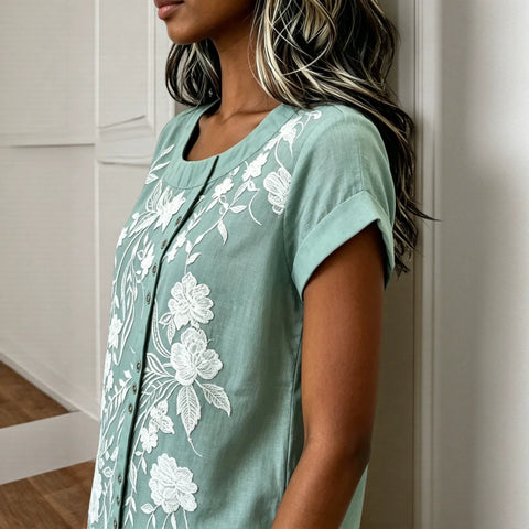 Ethnic style flower embroidered top large size loose cotton and linen texture short-sleeved temperament casual shirt m302765