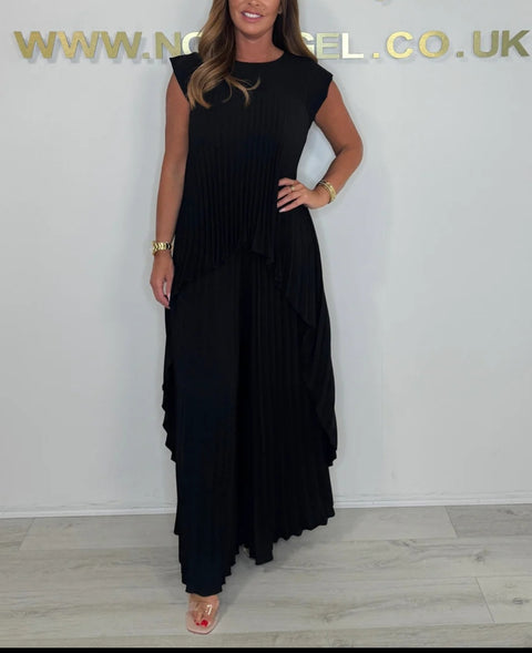 Crew neck solid color sleeve top pleated straight pants set two-piece set m301509